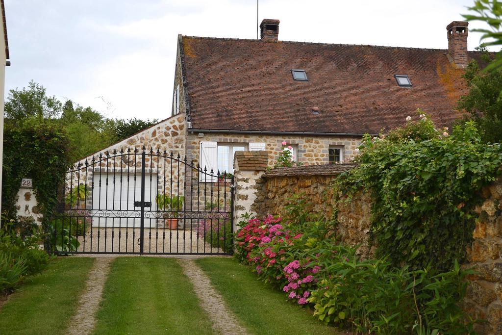 Chambres d'Hôtes des Demoiselles Ville-Saint-Jacques Exterior foto